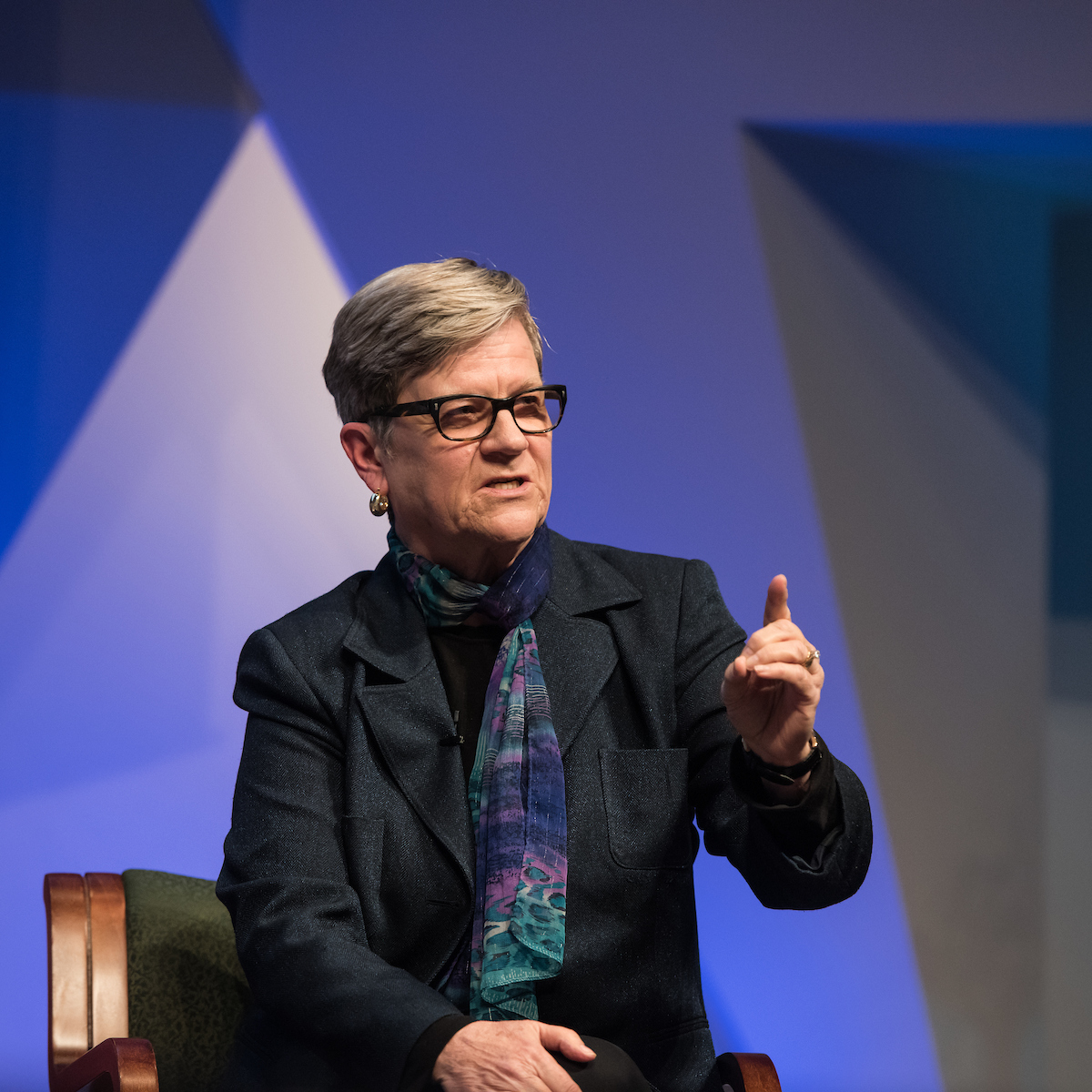 Kathleen Hall Jamieson moderates a panel at the Arthur M. Sackler Colloquium on the Science of Science Communication III at the National Academy of Sciences. Credit: Kevin Allen Photography.