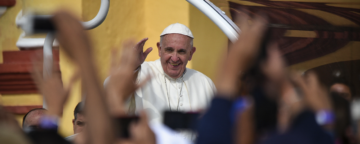 Pope Francis waves to crowds in San Cristobal, Mexico. Credit: Marko Vombergar/Aleteia.