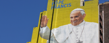 Mural by the Diocese of Brooklyn welcoming Pope Francis to NYC. Credit: Teri Tynes.